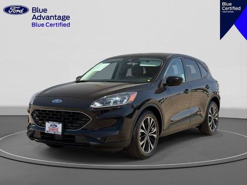 Certified 2021 Ford Escape SE w/ SE Sport Appearance Package FWD image 1