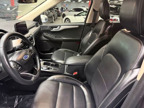 Used 2020 Ford Escape SEL FWD image 33
