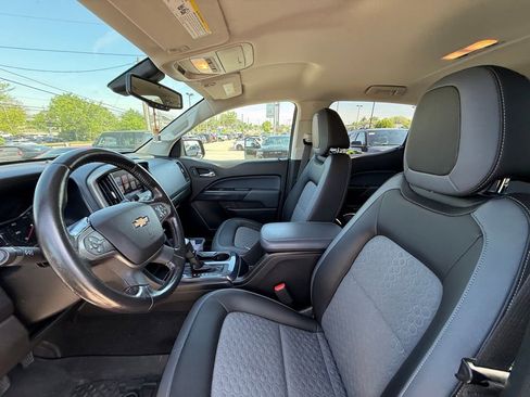 Used 2017 Chevrolet Colorado Z71 AWD/4WD image 13