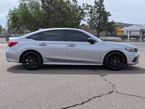 Used 2024 Honda Civic Sport image 4