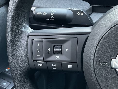 New 2026 Nissan Kicks SV image 23