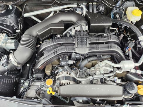 Certified 2025 Subaru Crosstrek 2.5i Premium image 9