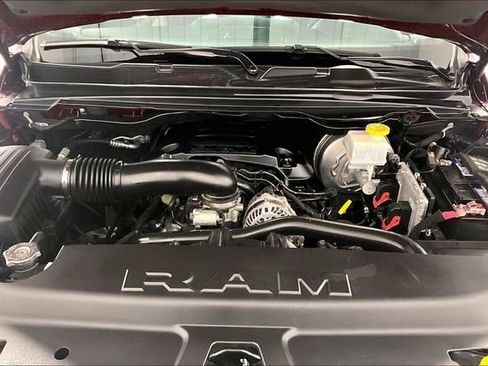 Used 2022 RAM 1500 Big Horn AWD/4WD image 32
