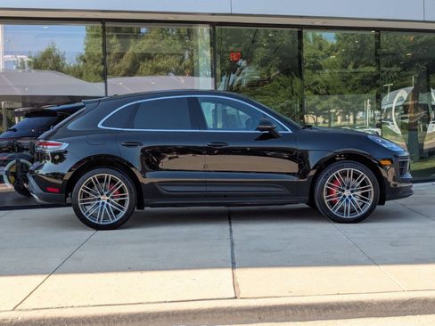 New 2025 Porsche Macan S image 8