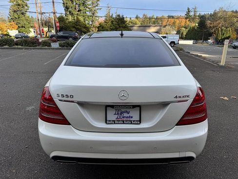 Used 2010 Mercedes-Benz S 550 4MATIC image 6