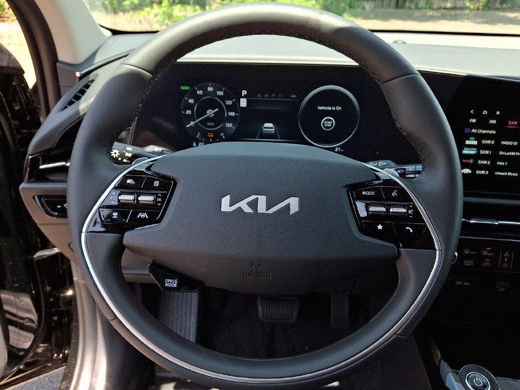 New 2026 Kia Niro Wind w/ Wind Preserve Package FWD image 9