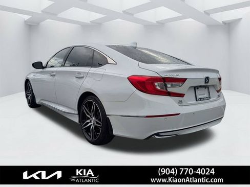 Used 2022 Honda Accord Touring image 5