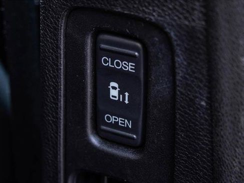 Used 2022 Honda Odyssey Touring image 30