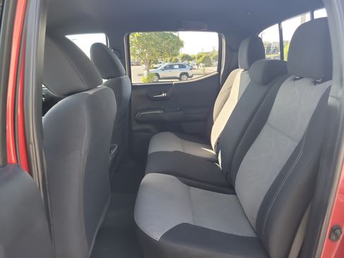 Used 2023 Toyota Tacoma TRD Sport RWD image 15