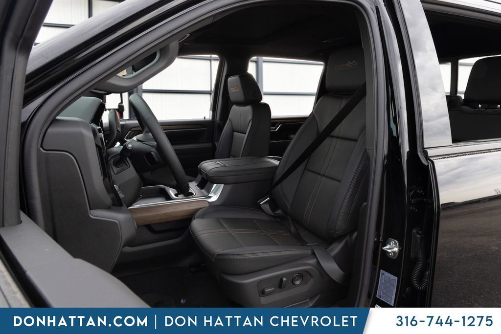 New 2026 Chevrolet Silverado 2500 High Country w/ Midnight Edition AWD/4WD image 18