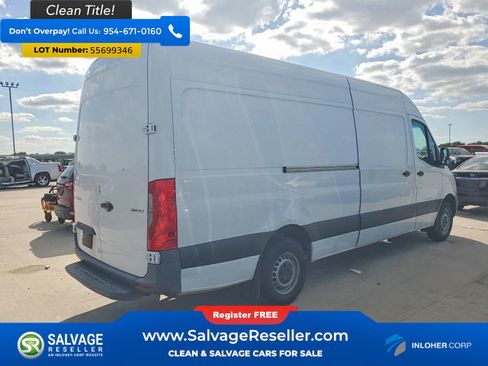 Used 2021 Mercedes-Benz Sprinter 2500 image 4