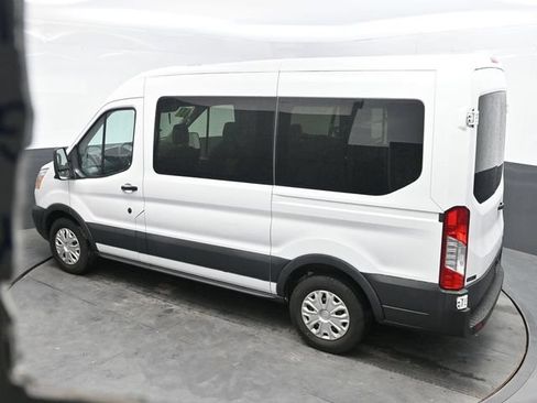 Used 2016 Ford Transit 150 XLT RWD image 30