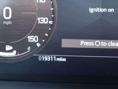 Used 2024 Land Rover Defender 110 S AWD/4WD image 21