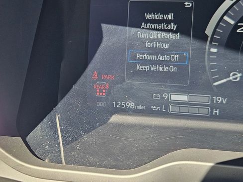 Used 2025 Toyota Sequoia Capstone image 16