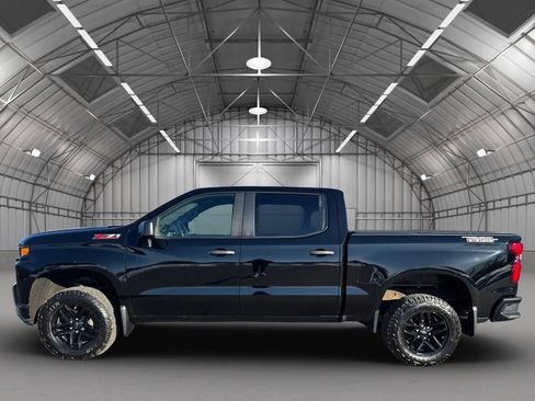 Used 2021 Chevrolet Silverado 1500 Custom Trail Boss w/ LPO, Dark Essentials Package image 10