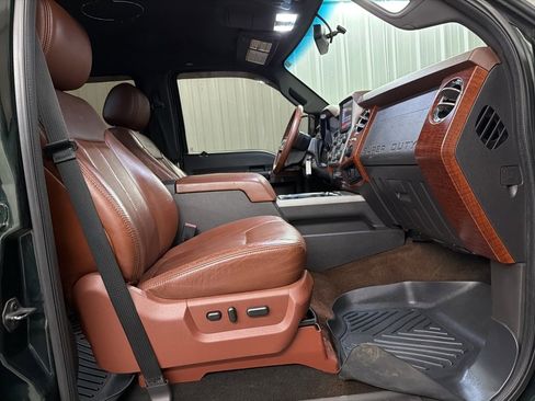 Used 2013 Ford F350 King Ranch w/ King Ranch w/Chrome Pkg image 31