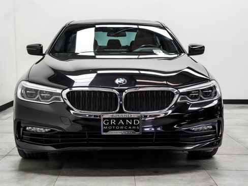 Used 2017 BMW 540i xDrive w/ Premium Package image 6