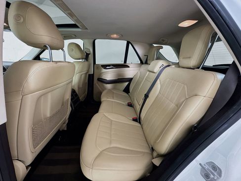 Used 2018 Mercedes-Benz GLE 350 image 24