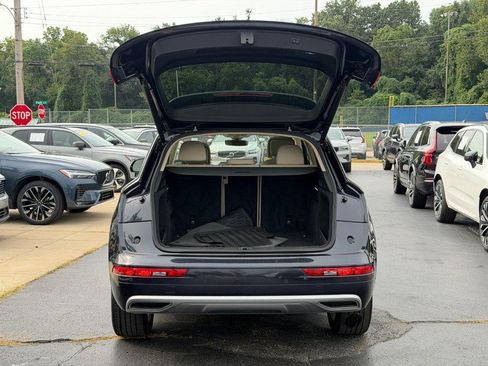 Used 2020 Audi Q5 2.0T Premium Plus w/ Premium Plus Package AWD/4WD image 5