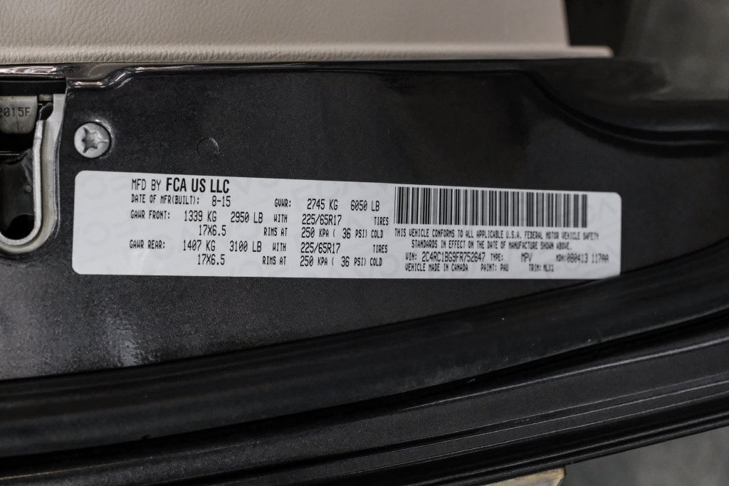 Used 2015 Chrysler Town & Country Touring w/ Driver Convenience Group FWD image 67