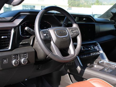 Used 2026 GMC Sierra 2500 Denali Ultimate w/ Max Trailering Package AWD/4WD image 29