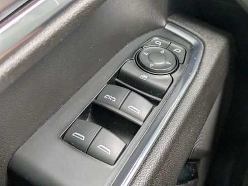 Used 2023 GMC Sierra 1500 SLE AWD/4WD image 25