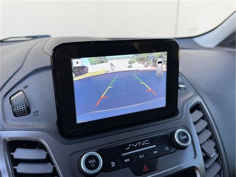 Used 2020 Ford Transit Connect XLT FWD image 18