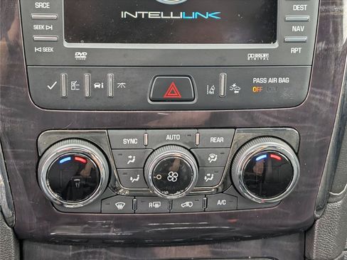 Used 2016 Buick Enclave Premium w/ Experience Buick Package AWD/4WD image 30