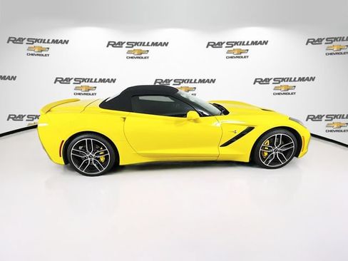 Used 2015 Chevrolet Corvette Stingray Convertible w/ 3LT Preferred Equipment Group RWD image 8