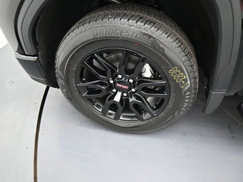 New 2026 GMC Sierra 1500 Elevation w/ Elevation Premium Package image 8