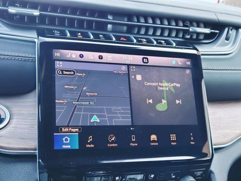 Used 2025 Jeep Grand Cherokee Summit w/ Adv Protech Group IV image 26