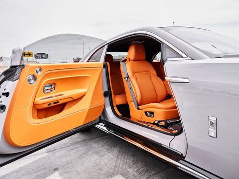 Used 2025 Rolls-Royce Spectre w/ Spectre Launch Package image 21