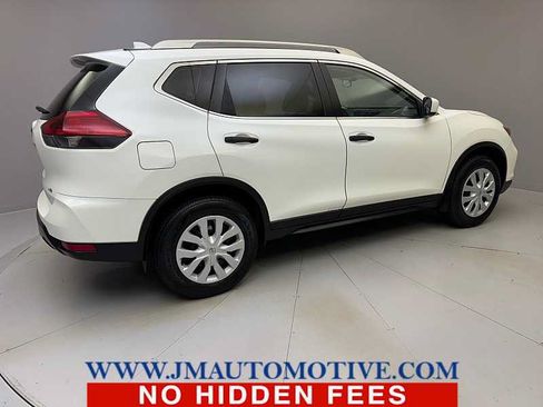 Used 2017 Nissan Rogue S AWD/4WD image 5