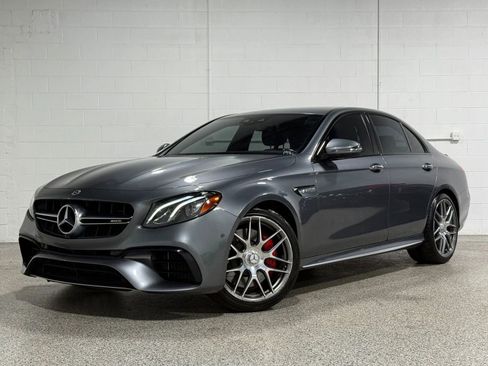 Used 2018 Mercedes-Benz E 63 AMG S image 2