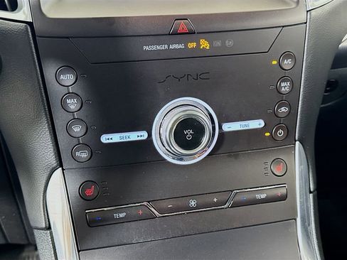 Used 2020 Ford Edge Titanium w/ Cargo Accessory Package FWD image 16