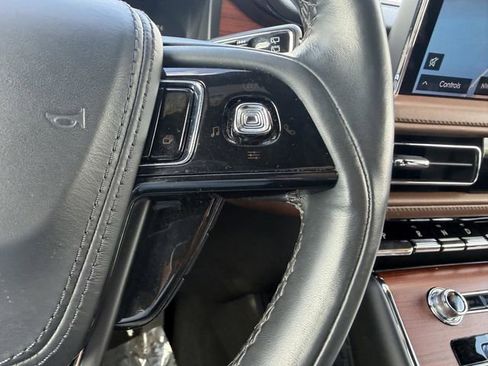 Used 2023 Lincoln Aviator Reserve w/ Equipment Group 201A AWD/4WD image 36