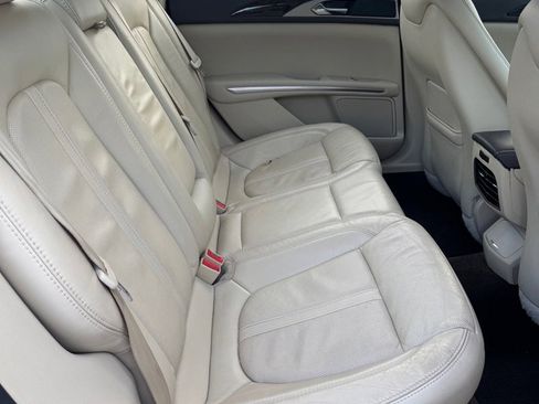 Used 2015 Lincoln MKZ w/ Equipment Group 102A Reserve FWD image 11