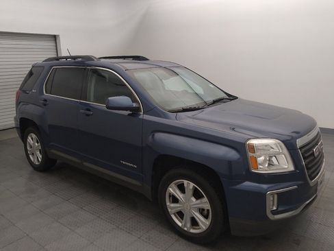 Used 2017 GMC Terrain SLE w/ Driver Alert Package I image 11