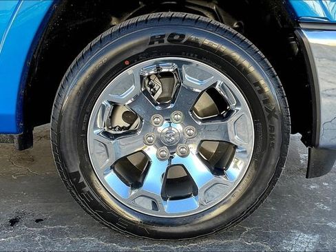 New 2025 RAM 1500 Big Horn image 12