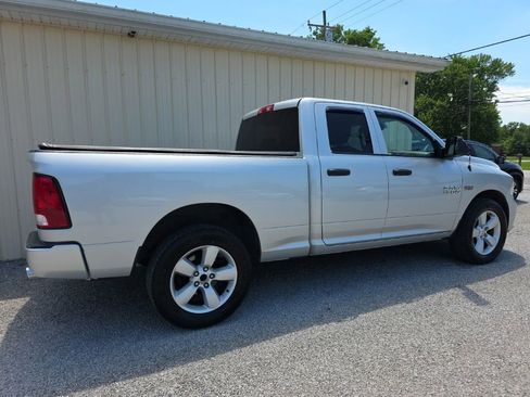 Used 2016 RAM 1500 Express AWD/4WD image 4