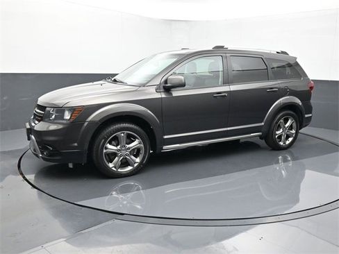 Used 2016 Dodge Journey Crossroad w/ Popular Equipment Group image 2