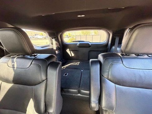 Used 2020 Ford Explorer ST w/ Premium Technology Package AWD/4WD image 12