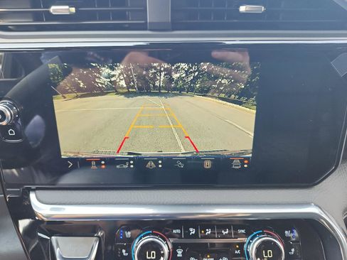 New 2026 GMC Sierra 2500 Denali w/ Denali Reserve Package image 17