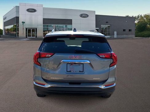 Used 2019 GMC Terrain SLT image 10