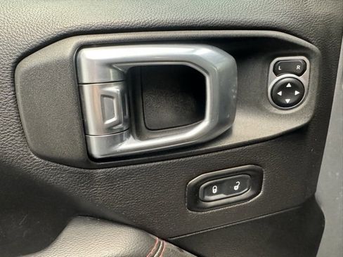 Used 2021 Jeep Wrangler Unlimited Rubicon w/ Uconnect 4C Nav & Sound Group image 12