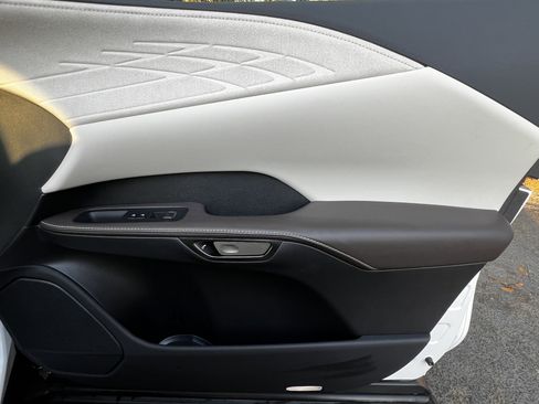 Used 2023 Lexus RX 350 w/ Cold Area Package AWD/4WD image 42