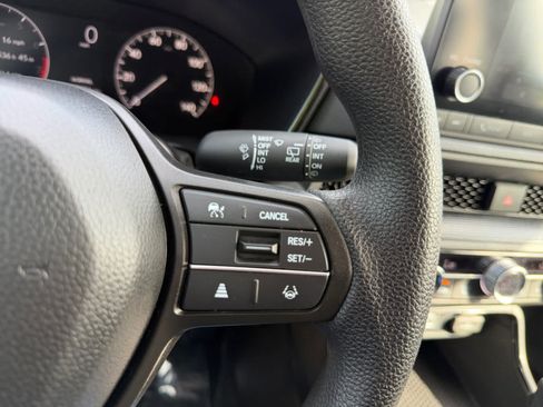 Used 2023 Honda CR-V LX image 23