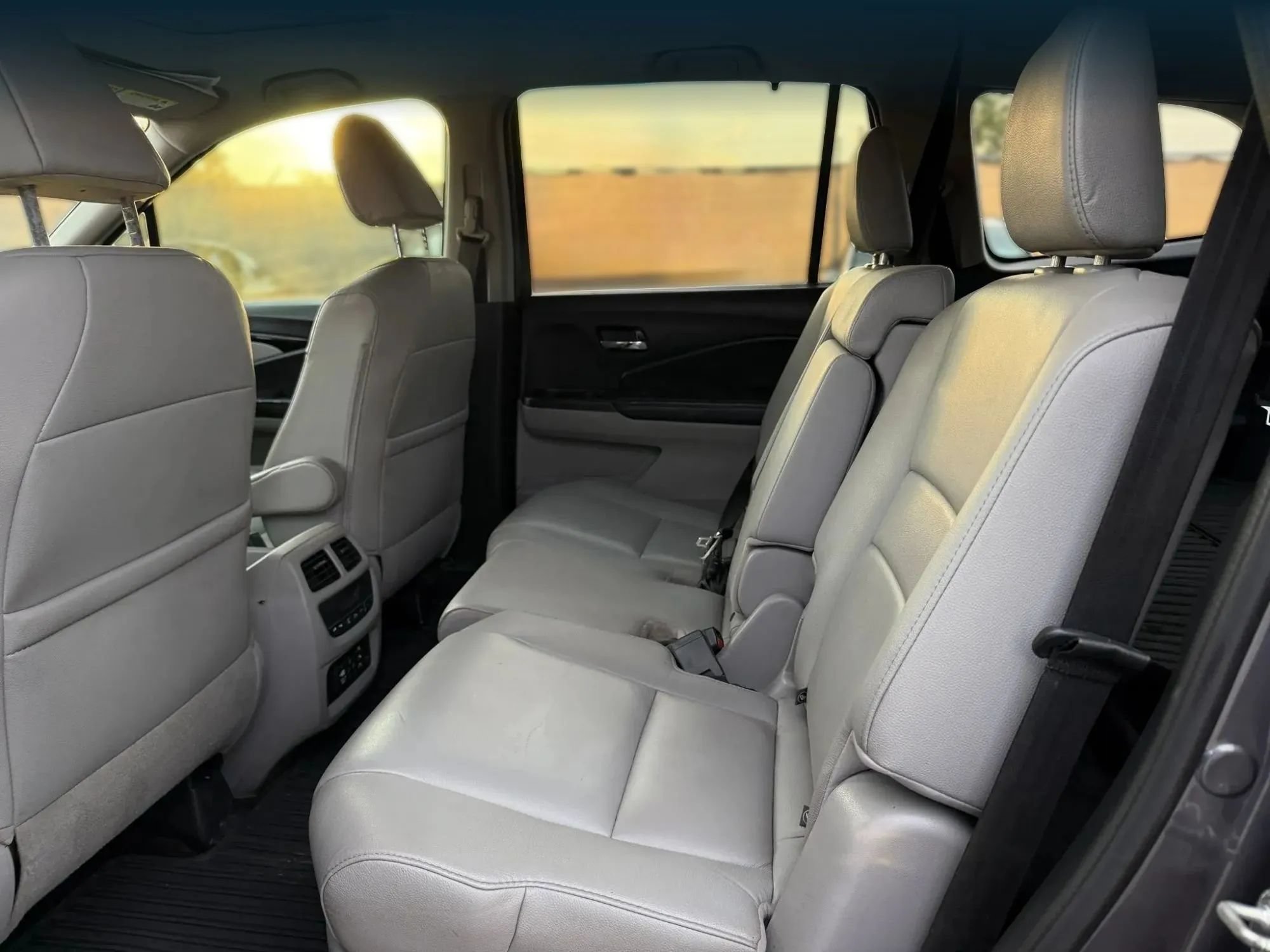 Used 2017 Honda Pilot Touring image 21