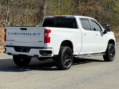 Used 2021 Chevrolet Silverado 1500 RST image 3