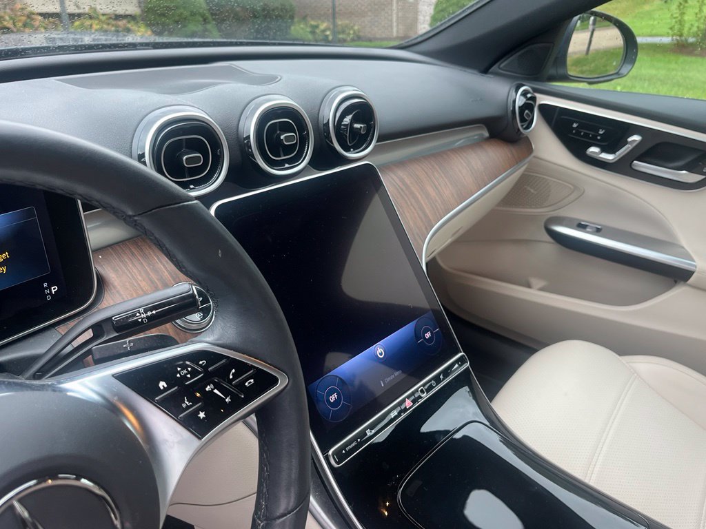 Used 2024 Mercedes-Benz C 300 4MATIC Sedan image 29